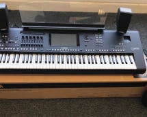 Yamaha Genos2 76-key, Yamaha Genos 76-Key, 